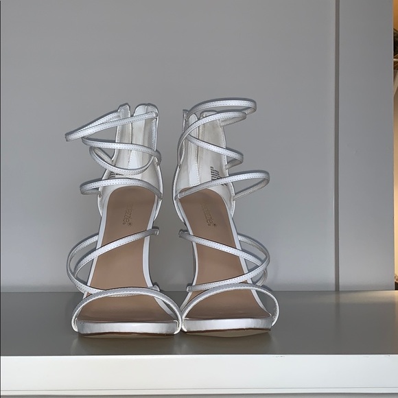 Brand New white heels!! - Picture 2 of 3